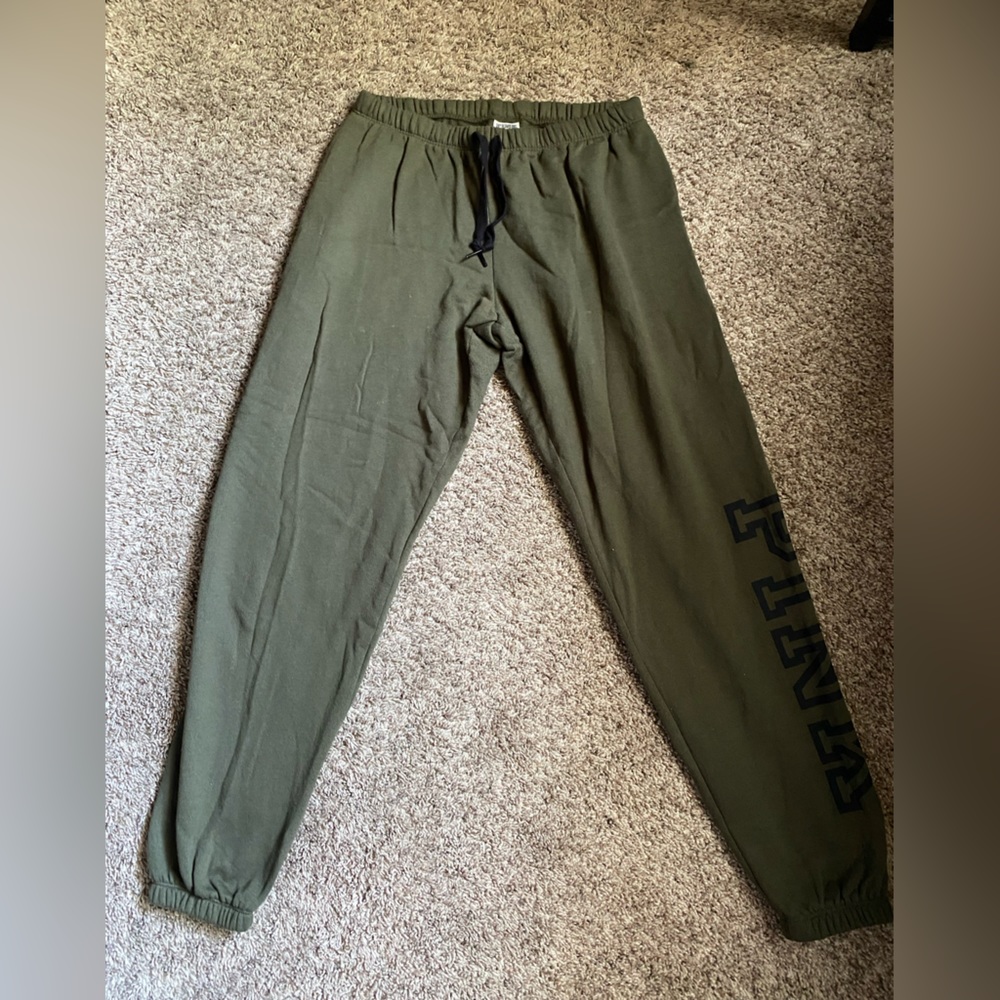 Women’s PINK army green lounge sweatpants